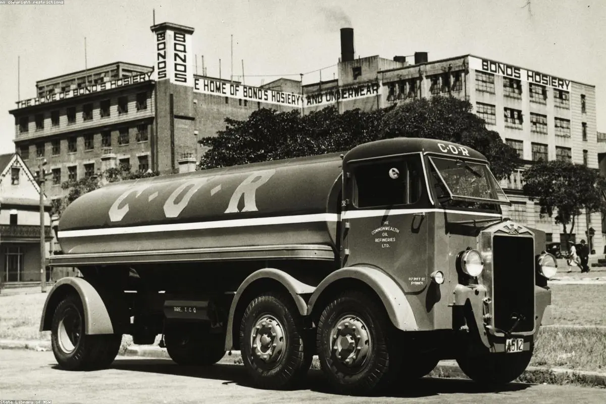 Echoes of the 1980s: Why Middle East Oil Tankers Face Their Greatest Risk in Decades