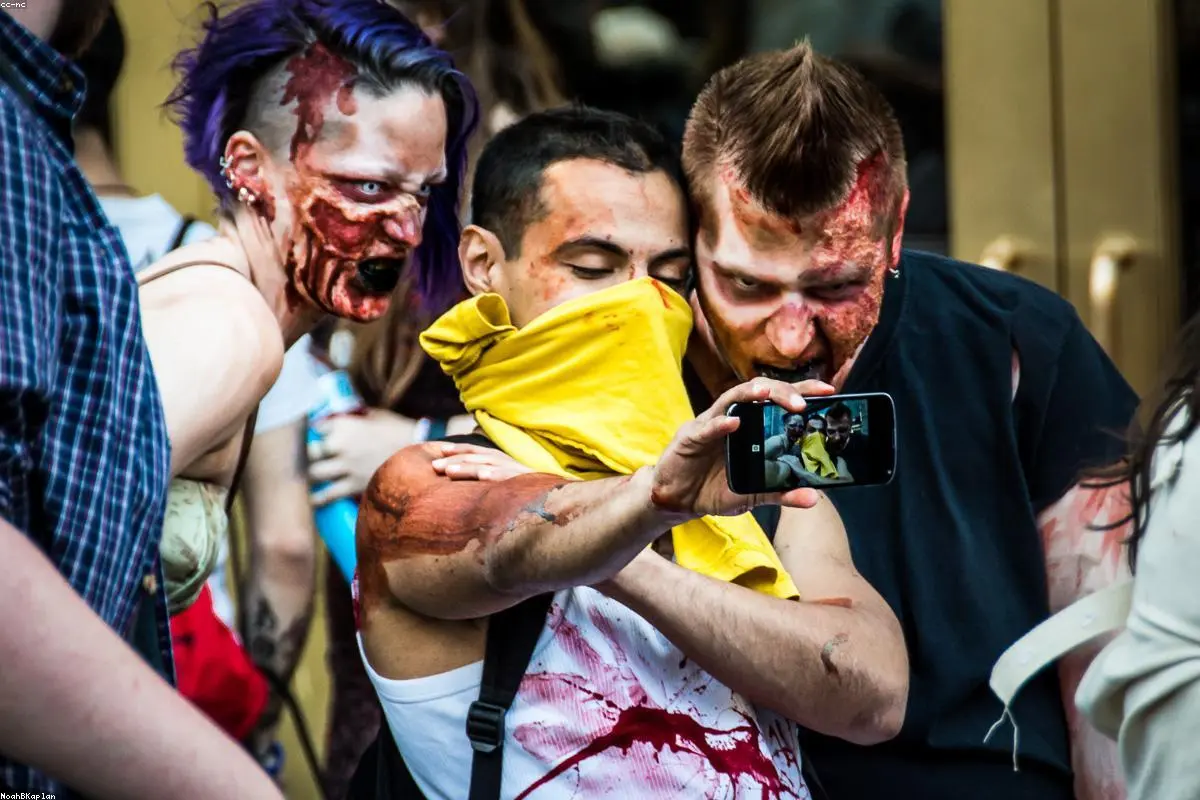 CinemaCon Attendees Left Shaken After 'Resident Evil' Trailer Unleashes Zombie Horror