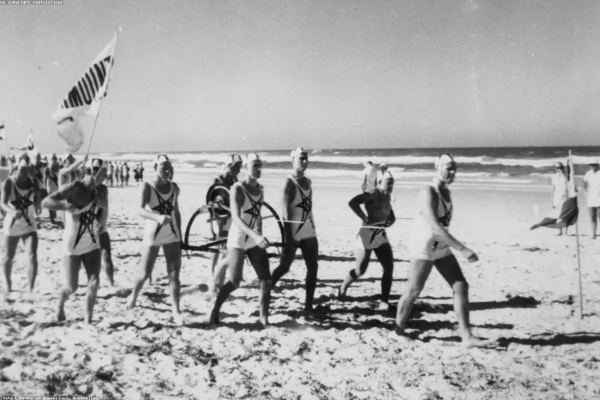 Beaches on Broadway: A Shallow, Soulless Remake That Fails to Catch the Wind