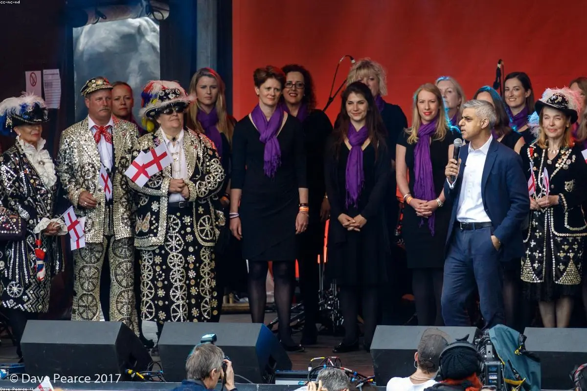 London's AI Bet: Sadiq Khan Invites Anthropic Amidst Tech Giants' Race